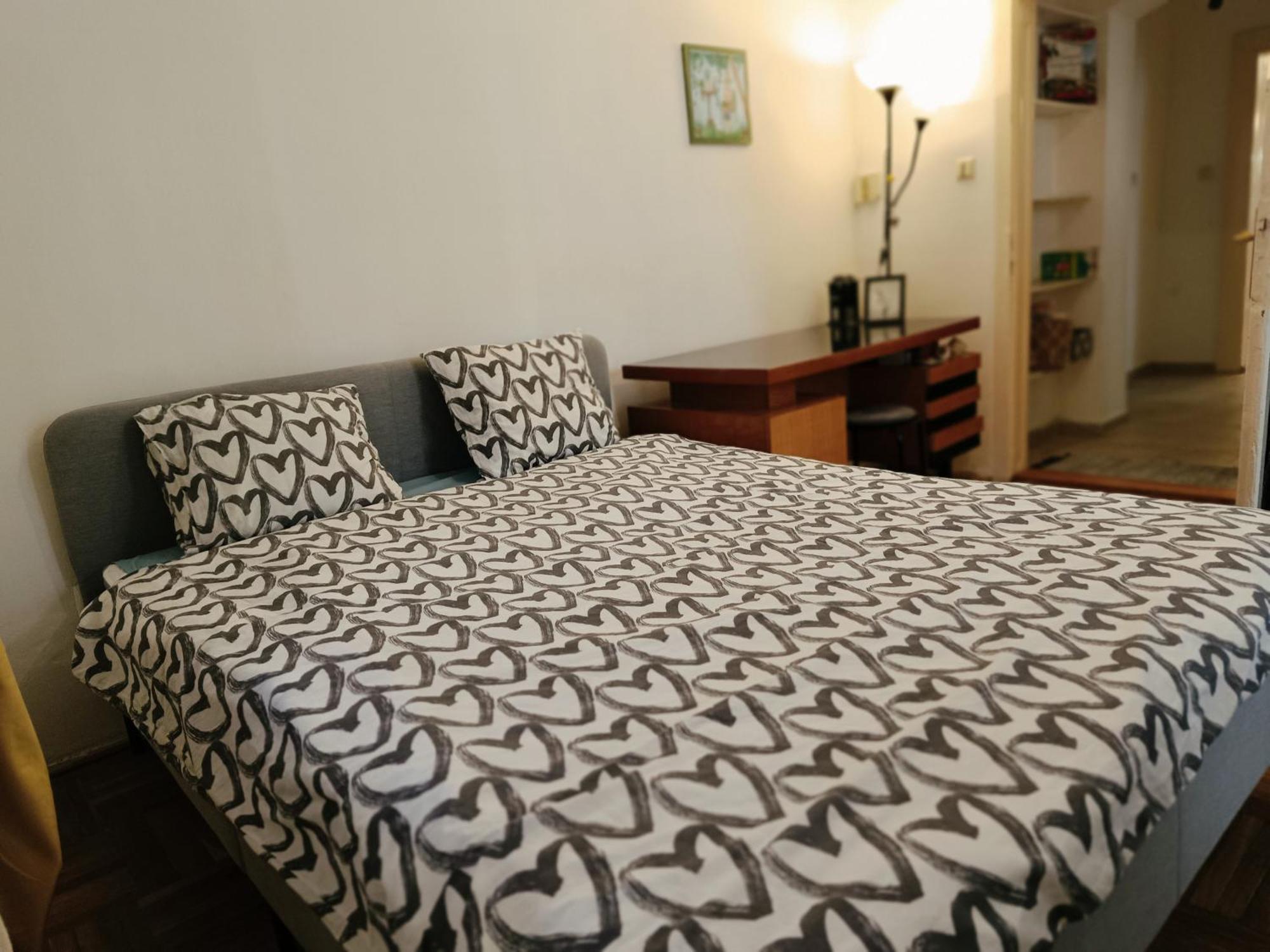 Flat In Historic Villa With Your Own Private Garden, Near City Park Budapest Eksteriør bilde